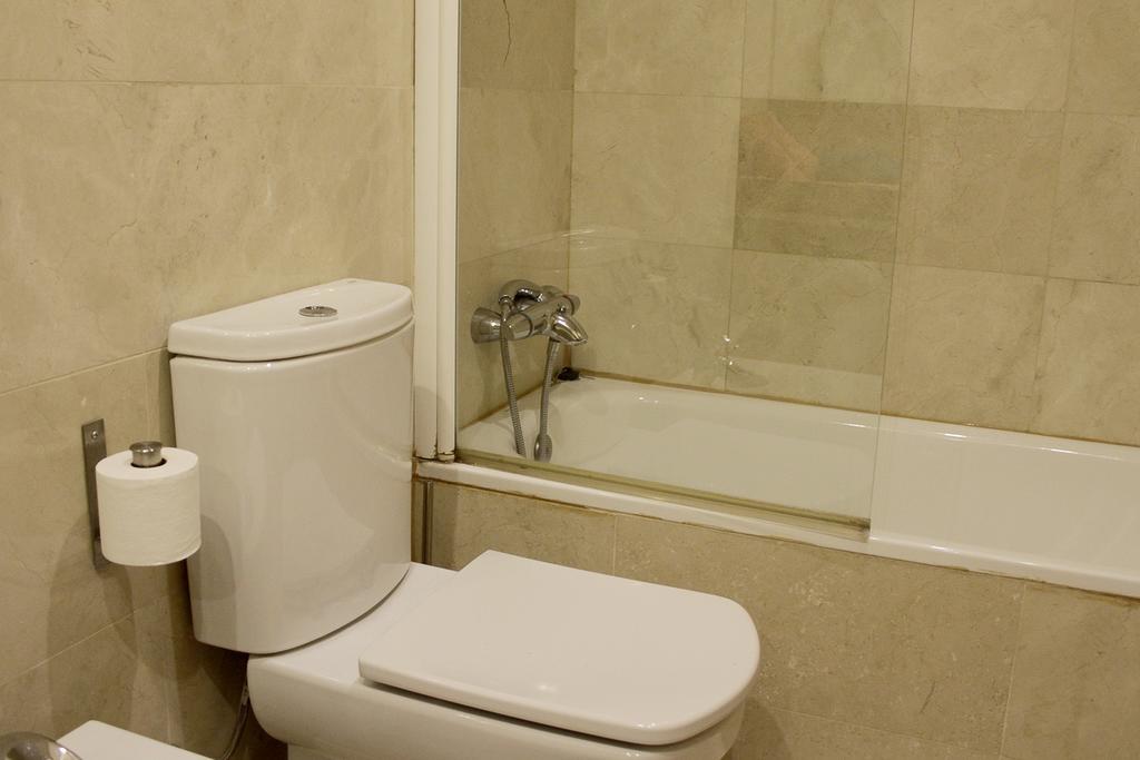 Apartment Familiar Барселона Экстерьер фото